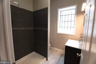 1908 N 17th St, Philadelphia, PA 19121 - Photo 6