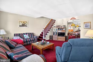 2208 Stanwood St, Philadelphia, PA 19152 - Photo 8