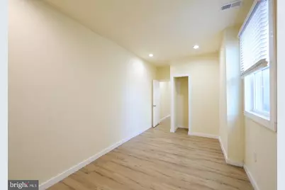 1558 N Randolph Street, Philadelphia, PA 19122 - Photo 8