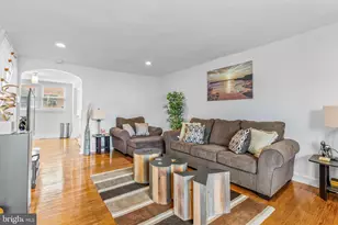 7835 Gilbert St, Philadelphia, PA 19150 - Photo 6