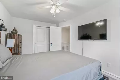 7835 Gilbert Street, Philadelphia, PA 19150 - Photo 18