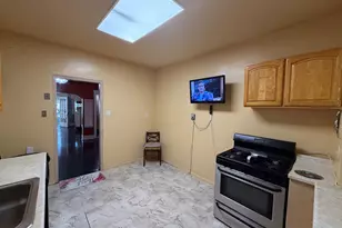 211 E Fisher Ave, Philadelphia, PA 19120 - Photo 16