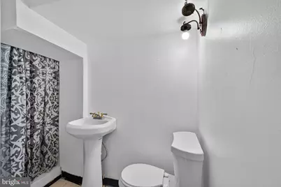 2708 S 76th Street, Philadelphia, PA 19153 - Photo 32
