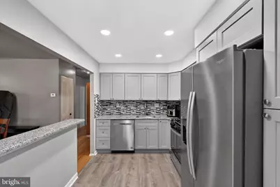 2708 S 76th Street, Philadelphia, PA 19153 - Photo 12