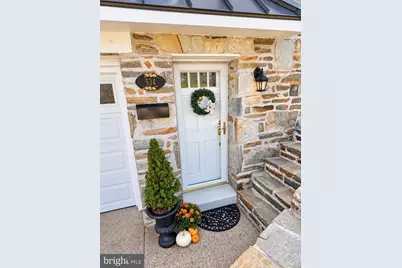 534 Domino Lane, Philadelphia, PA 19128 - Photo 8