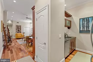 2049 Walnut St, Philadelphia, PA 19103 - Photo 2