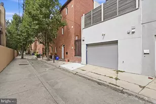 2014 Naudain St, Philadelphia, PA 19146 - Photo 30