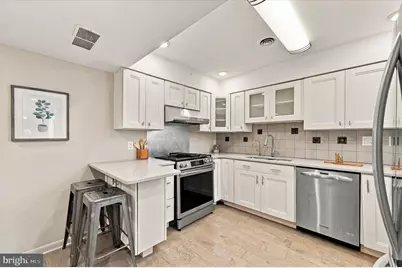2014 Naudain Street, Philadelphia, PA 19146 - Photo 4