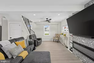 3605 Glenn St, Philadelphia, PA 19114 - Photo 4
