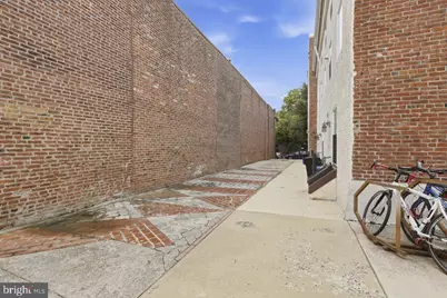 1027 N 4th Street #T, Philadelphia, PA 19123 - Photo 30