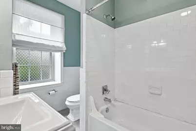 1027 N 4th Street #T, Philadelphia, PA 19123 - Photo 18