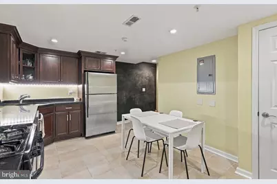 1027 N 4th Street #T, Philadelphia, PA 19123 - Photo 10