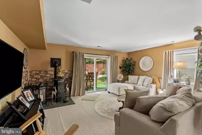 4617 Pearson Avenue, Philadelphia, PA 19114 - Photo 10
