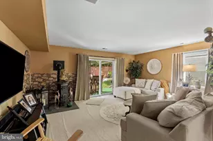 4617 Pearson Ave, Philadelphia, PA 19114 - Photo 10