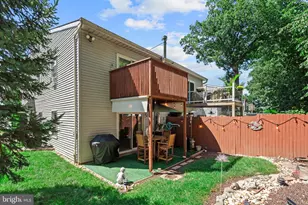 4617 Pearson Ave, Philadelphia, PA 19114 - Photo 32