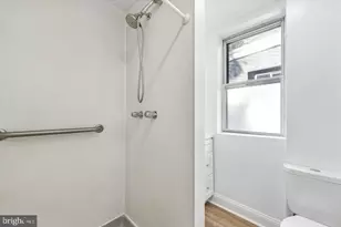1924 S 21st St, Philadelphia, PA 19145 - Photo 12
