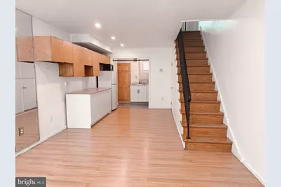 2033 S Watts Street, Philadelphia, PA 19148 - Photo 12