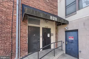 828 N Hancock St, Philadelphia, PA 19123 - Photo 2