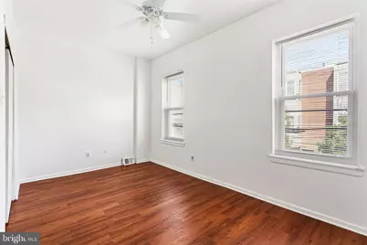 1202 Mt Vernon Street, Philadelphia, PA 19123 - Photo 10