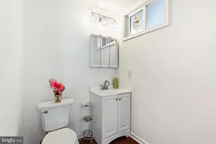 1202 Mt Vernon St, Philadelphia, PA 19123 - Photo 6