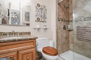 283 Shawmont Ave, Philadelphia, PA 19128 - Photo 20