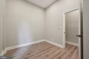 2021 N 33rd St, Philadelphia, PA 19121 - Photo 8