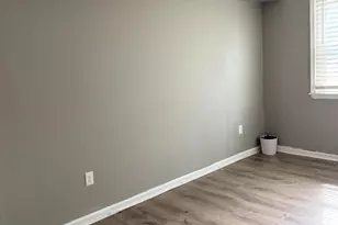 1728 Dallas St, Philadelphia, PA 19126 - Photo 12