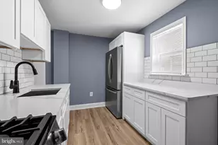 2715 E Thompson St, Philadelphia, PA 19134 - Photo 14