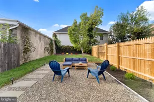 402 Leverington Ave, Philadelphia, PA 19128 - Photo 6