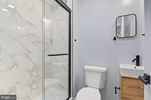 1242 N 15th St, Philadelphia, PA 19121 - Photo 28