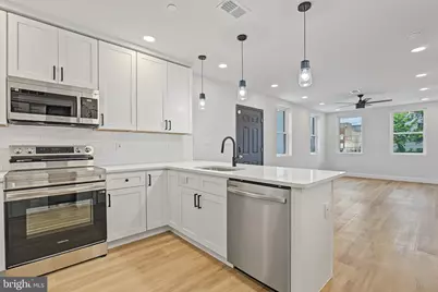 1242 N 15th Street #1, Philadelphia, PA 19121 - Photo 6