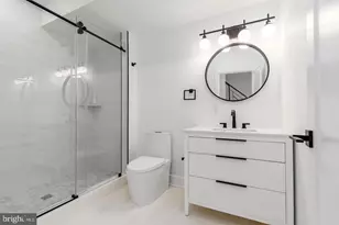 1421 21st St, Philadelphia, PA 19146 - Photo 34