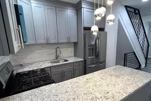 6647 N Bouvier St, Philadelphia, PA 19126 - Photo 2