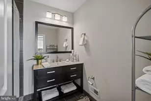 1913 League St, Philadelphia, PA 19146 - Photo 30