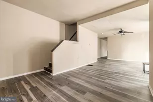 59 E Walnut Ln, Philadelphia, PA 19144 - Photo 2