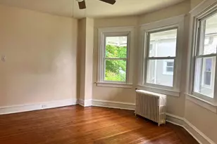 303 E Vernon Rd, Philadelphia, PA 19119 - Photo 6