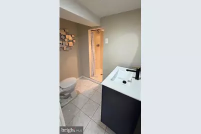 549 E Cheltenham Avenue, Philadelphia, PA 19120 - Photo 52
