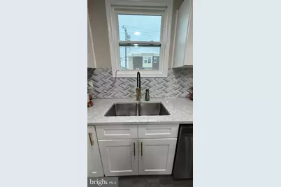 549 E Cheltenham Avenue, Philadelphia, PA 19120 - Photo 24