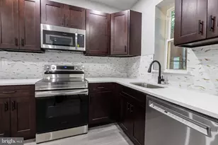 1615 S Conestoga St, Philadelphia, PA 19143 - Photo 26