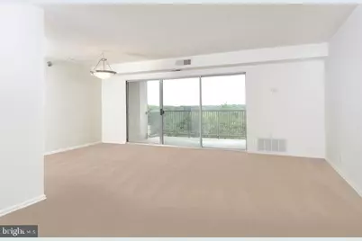 515 W Chelten Avenue #0508, Philadelphia, PA 19144 - Photo 28