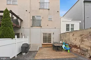 921 N Hancock St, Philadelphia, PA 19123 - Photo 42