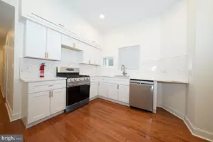 168 Kalos St, Philadelphia, PA 19128 - Photo 12