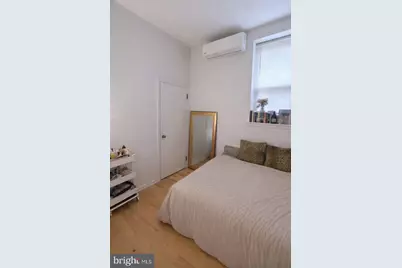 251 S 21st #1R, Philadelphia, PA 19103 - Photo 6