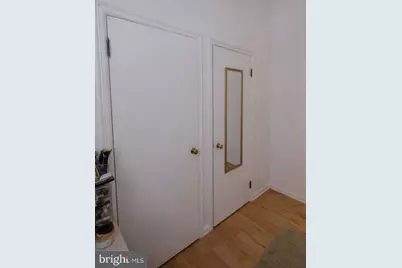 251 S 21st #1R, Philadelphia, PA 19103 - Photo 10