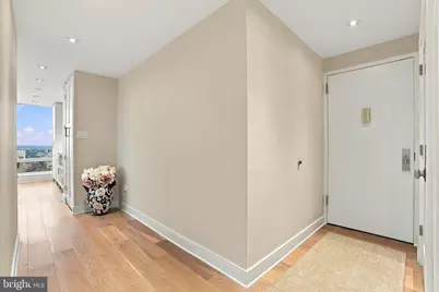 210 Locust Street #28G, Philadelphia, PA 19106 - Photo 20