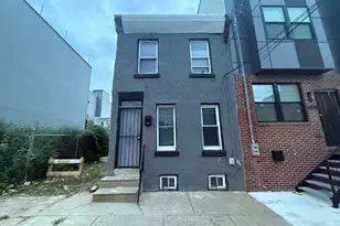 1016 W Arizona St, Philadelphia, PA 19133 - Photo 1