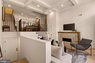 960 N 6th St, Philadelphia, PA 19123 - Photo 4