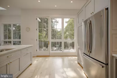 134 W Highland Avenue, Philadelphia, PA 19118 - Photo 32