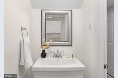 714 Lombard Street, Philadelphia, PA 19147 - Photo 10