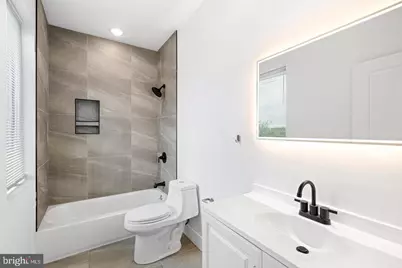 929 N 40th Street, Philadelphia, PA 19104 - Photo 10